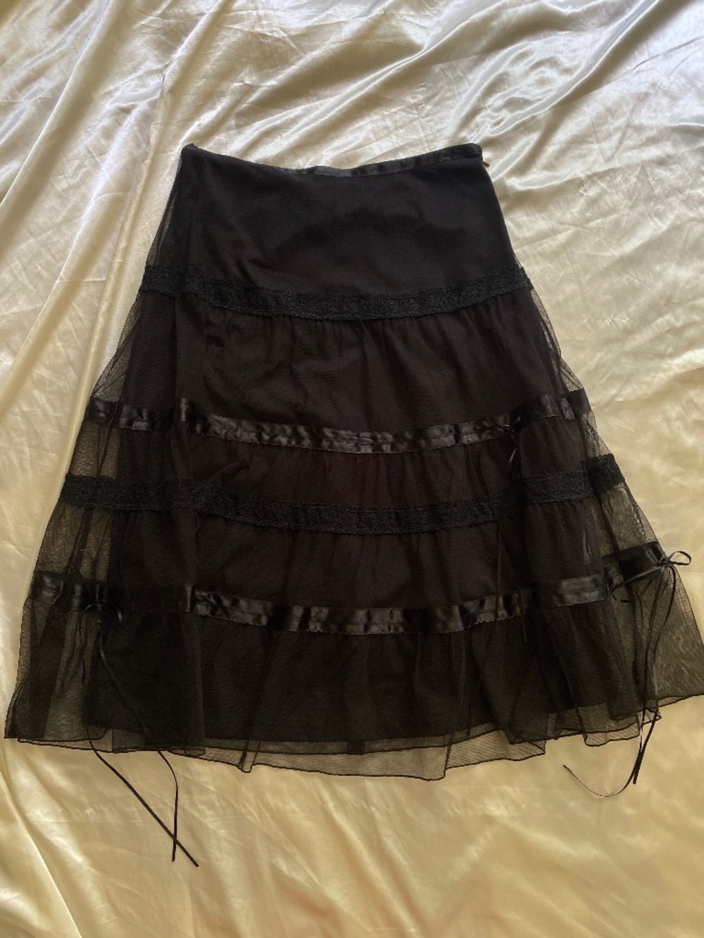 Vintage y2k Black Lace Tiered Bow Skirt Fairy Whimsygoth Size 4